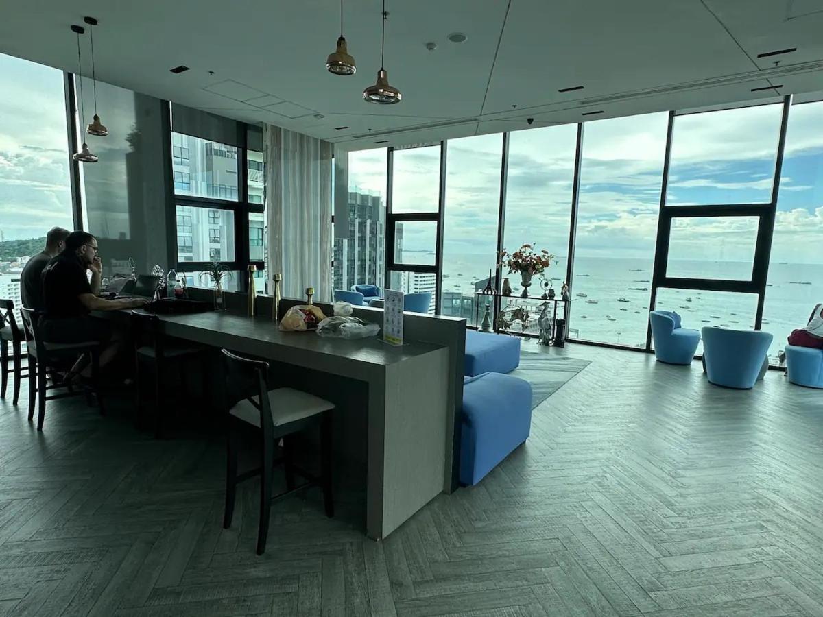 Central Pattaya - Sea View Large Balcony Condo With Infinity Pool Esterno foto