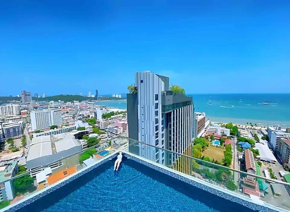 Central Pattaya - Sea View Large Balcony Condo With Infinity Pool Esterno foto