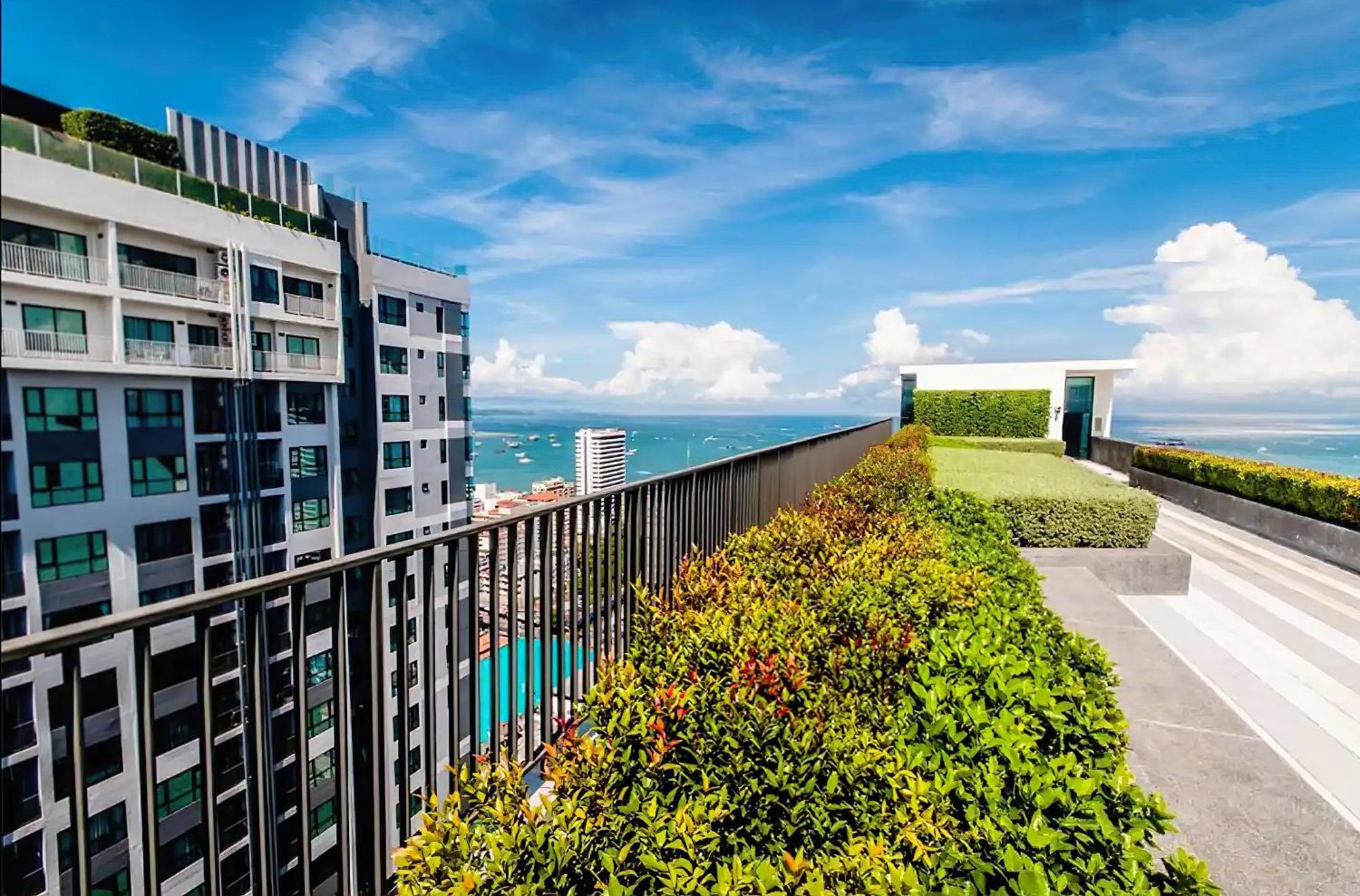 Central Pattaya - Sea View Large Balcony Condo With Infinity Pool Esterno foto