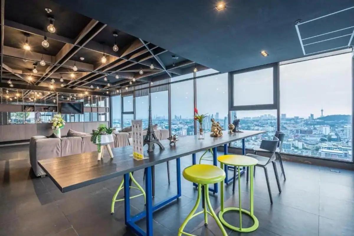 Central Pattaya - Sea View Large Balcony Condo With Infinity Pool Esterno foto